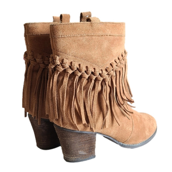 Sbicca Brown Sound Suede Leather Moccasin Boots with Fringe & Block Heel - Picture 2 of 8